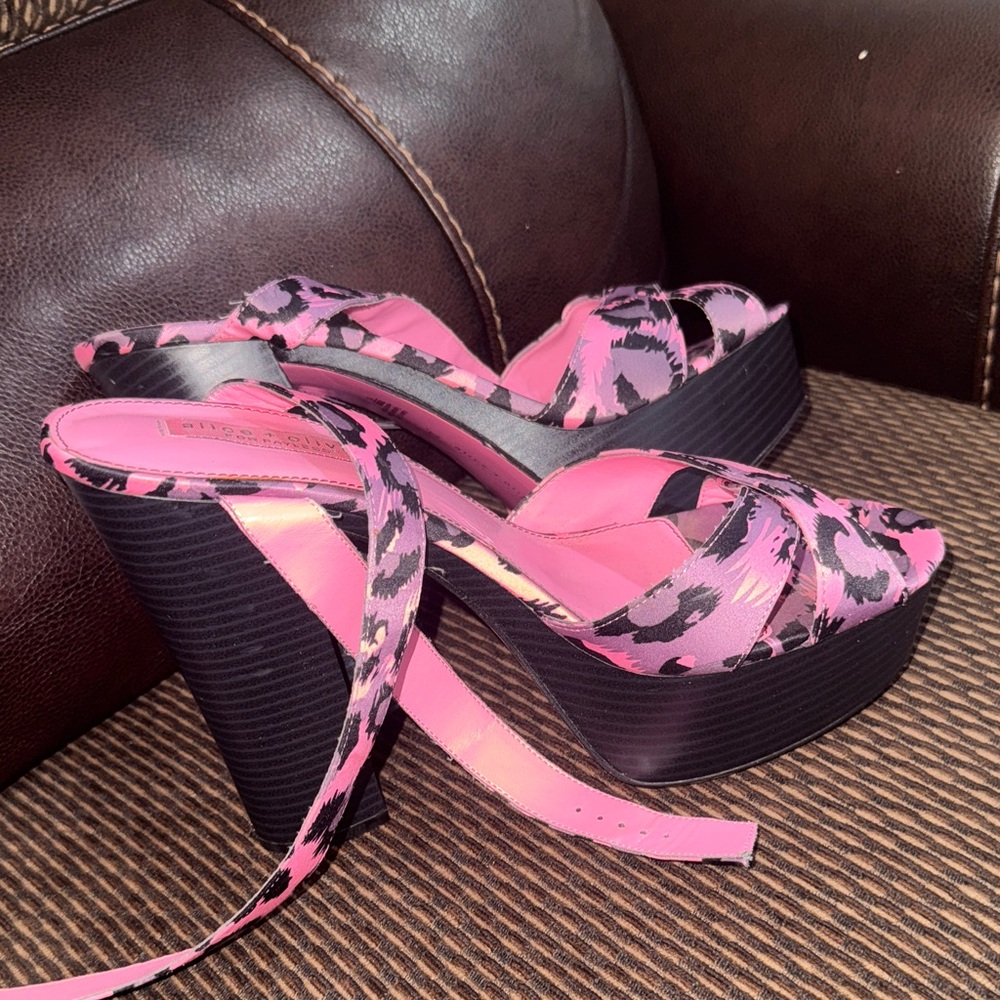 Y2k Alice + Olivia platform 2008 Payless collab